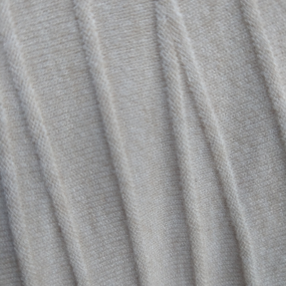 Max Studio top - Picture 3 of 6